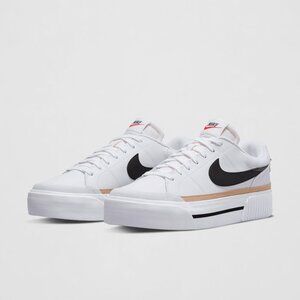 Nike Women's Court Legacy Lift